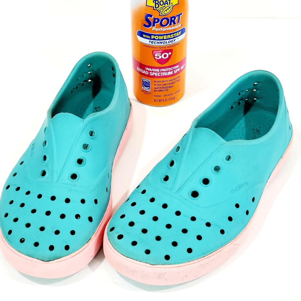 Native Slip-on Water Shoe Sneaker Size 12 Kids